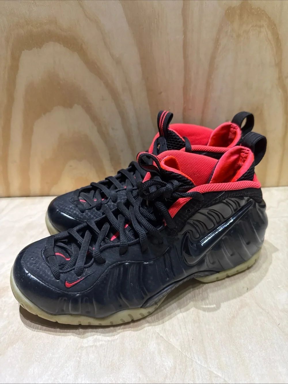 Nike Air Foamposite Pro Premium YZY 2014 Size 9 Authentic Basketball Black